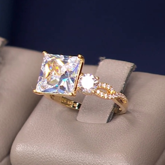 Diamonique x Kathy Levine Scissor Cut ring - Picture 2 of 4